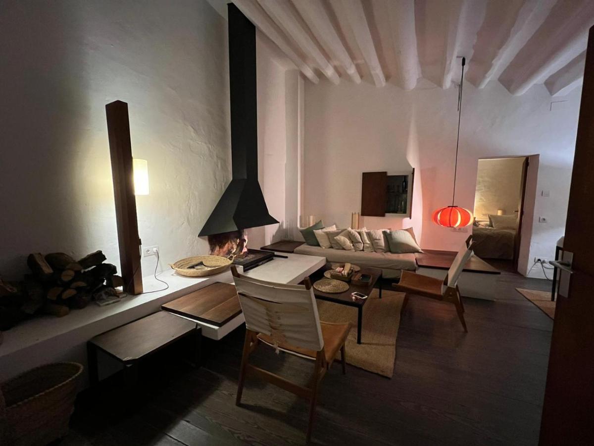 Cozy Townhouse in Cadaqués by Coderch Milá - Villa Exterior foto