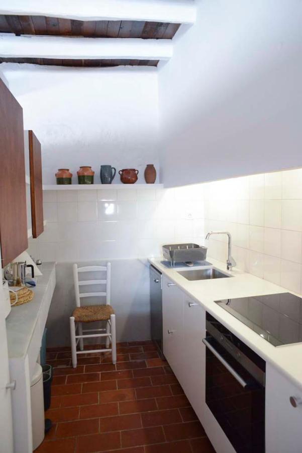Cozy Townhouse in Cadaqués by Coderch Milá - Villa Exterior foto