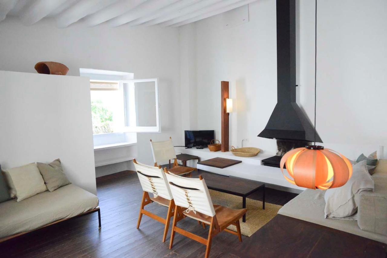 Cozy Townhouse in Cadaqués by Coderch Milá - Villa Exterior foto